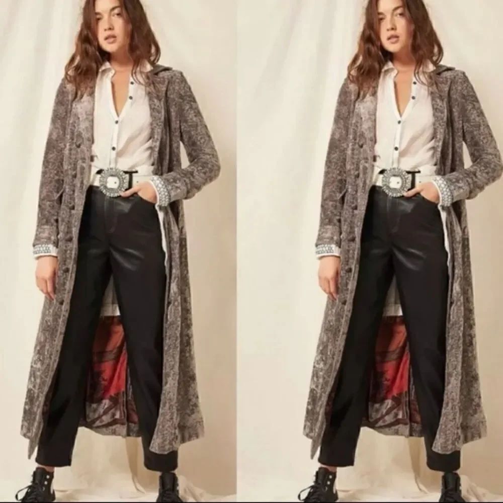 FREE PEOPLE- Soho Velvet Duster